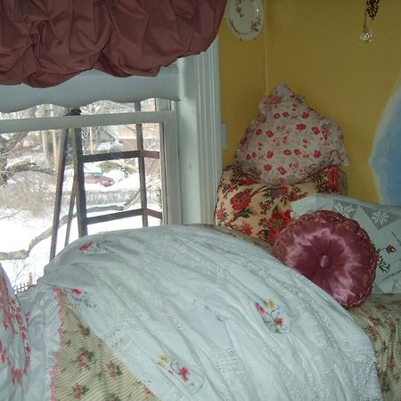 Enchanted Nights Bed & Bath Kittery Chambre photo