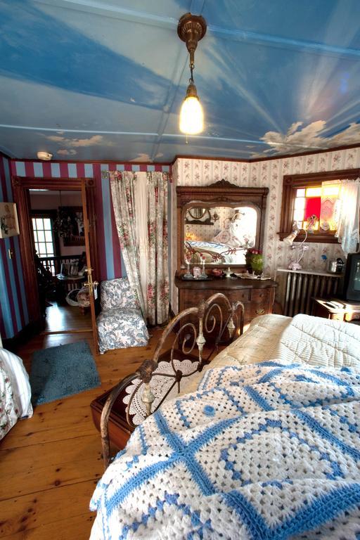 Enchanted Nights Bed & Bath Kittery Chambre photo