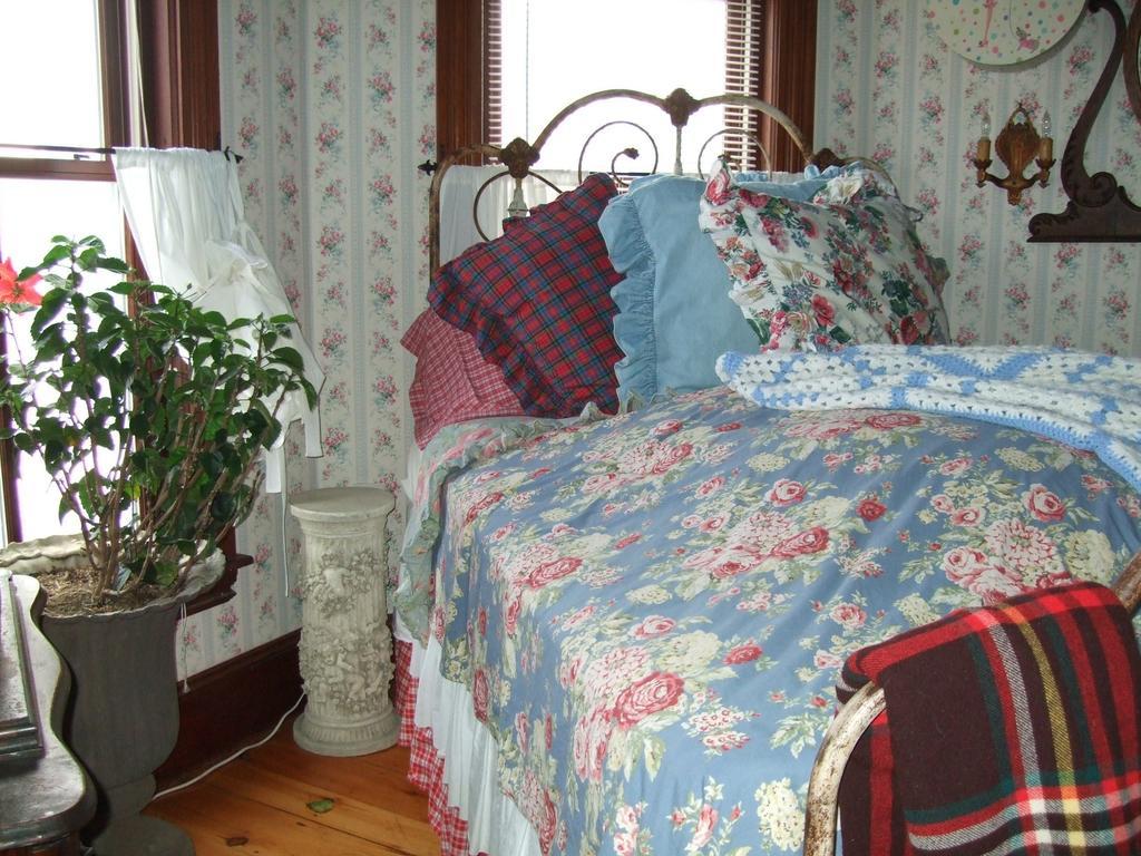 Enchanted Nights Bed & Bath Kittery Chambre photo